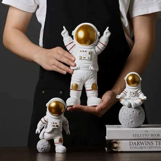 Escultura Astronauta Divertido Resina - 0002 Conceito 